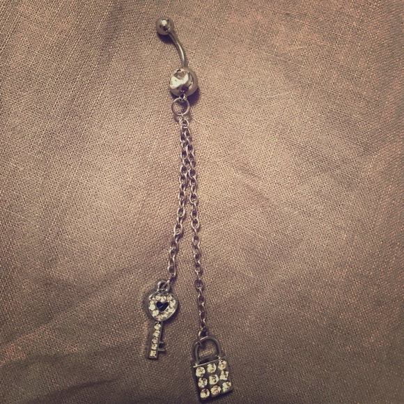 Lock and key belly button ring - Picture 1 of 1